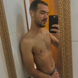 Foto de Yago Paoli ao vivo na webcam