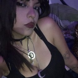 Foto de Yari ao vivo na webcam