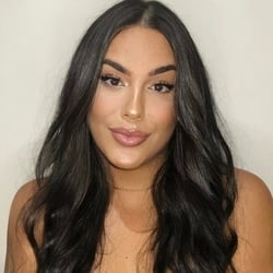 Foto de Yasmin Costa ao vivo na webcam