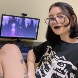 Foto de Yastrixx ao vivo na webcam