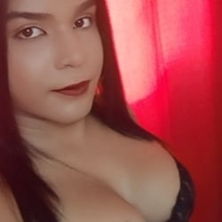 Foto de Yaza ao vivo na webcam