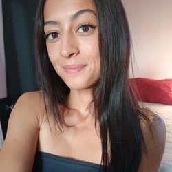 Foto de Yoli 1997 ao vivo na webcam