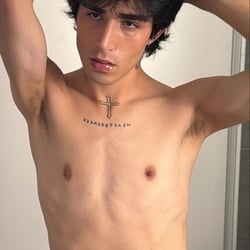 Foto de Your Soft Boy ao vivo na webcam