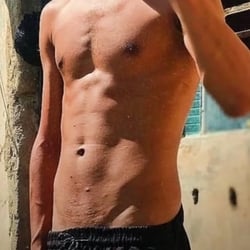 Foto de Ythallo ao vivo na webcam