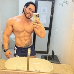 Foto de Yuri DF ao vivo na webcam