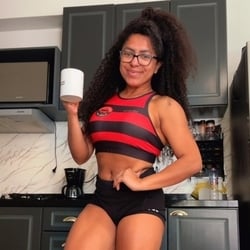 Foto de Yzy 92 - videos sexo ao vivo Sexo ao Vivo